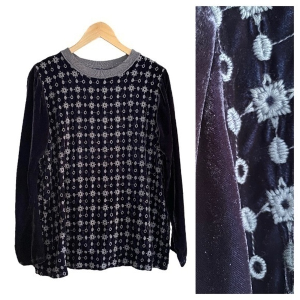 Johnny Was Blue Silk Velvet Embroidered Long Sleeve Top Medium